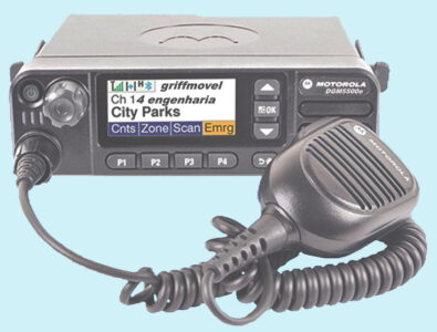 Transceptor Motorola Digital VHF DGM5500e